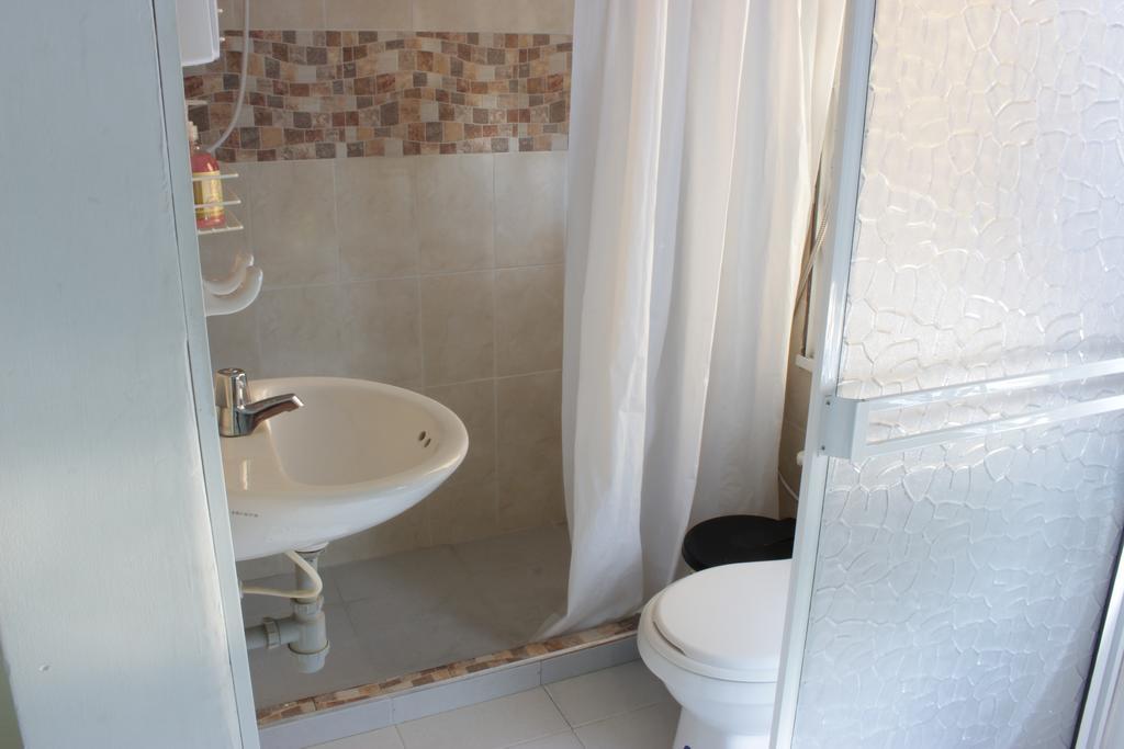 Hostal Tequendama Martha Santamaria Cali Eksteriør billede